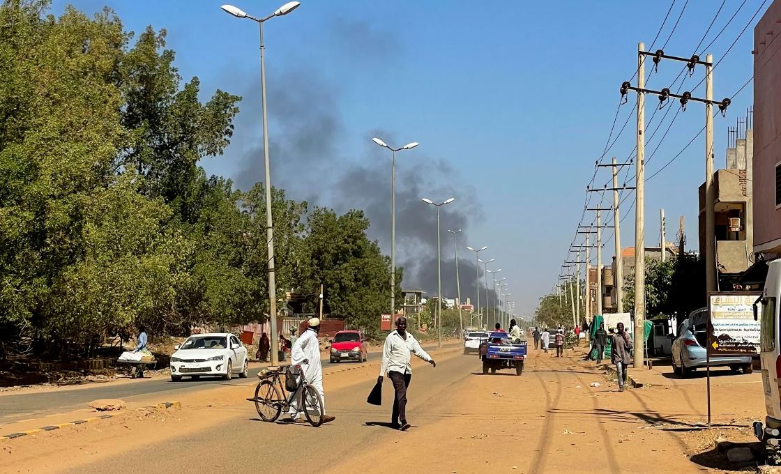 السودان ..  عشرات القتلى في غارة للجيش على مسجد بود مدني