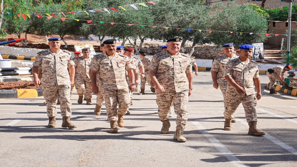 رئيس هيئة الأركان يزور عددا من الوحدات العسكرية ثاني أيام عيد الأضحى