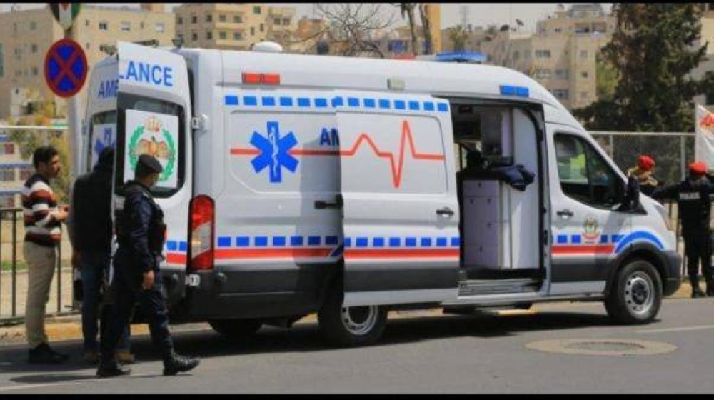 3 وفيات بحوادث مرورية ..  أب يدهس طفله بالخطأ