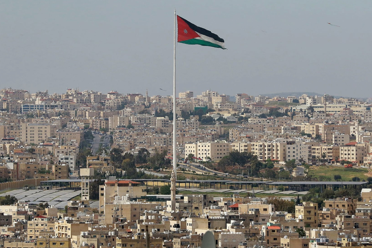 استطلاع: ثلثا الأردنيين يرون الاوضاع الاقتصادية الحالية سيئة