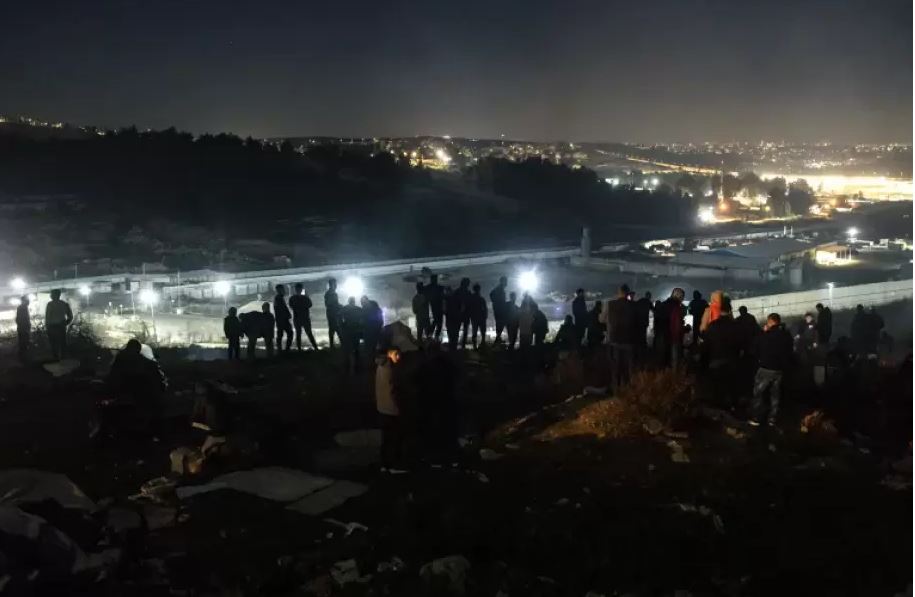 لماذا تأخر الإفراج عن الأسيرات الفلسطينيات من سجن عوفر؟!