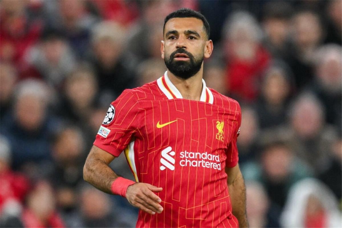 خبير مالي يتوقع رحيل محمد صلاح عن ليفربول