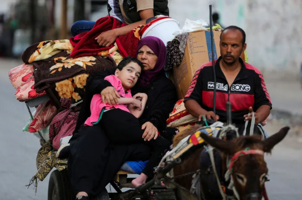 %90 من أهالي غزة عانوا النزوح و110 آلاف غادروا إلى مصر