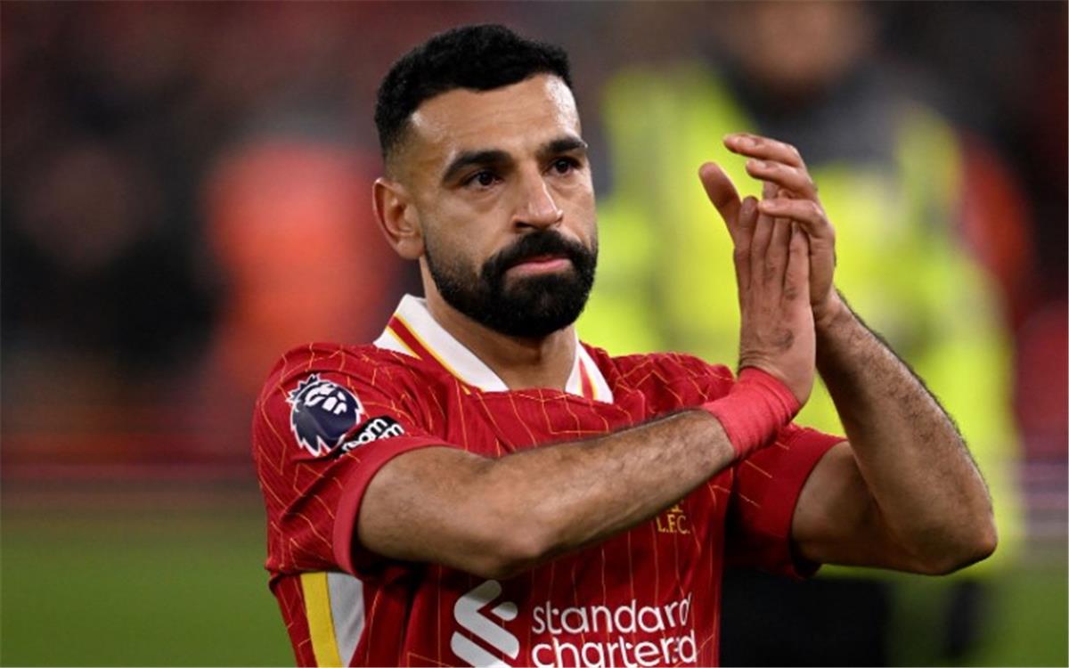 "رحيلي أقرب من بقائي" ..  محمد صلاح يثير الجدل من جديد حول مستقبله مع ليفربول