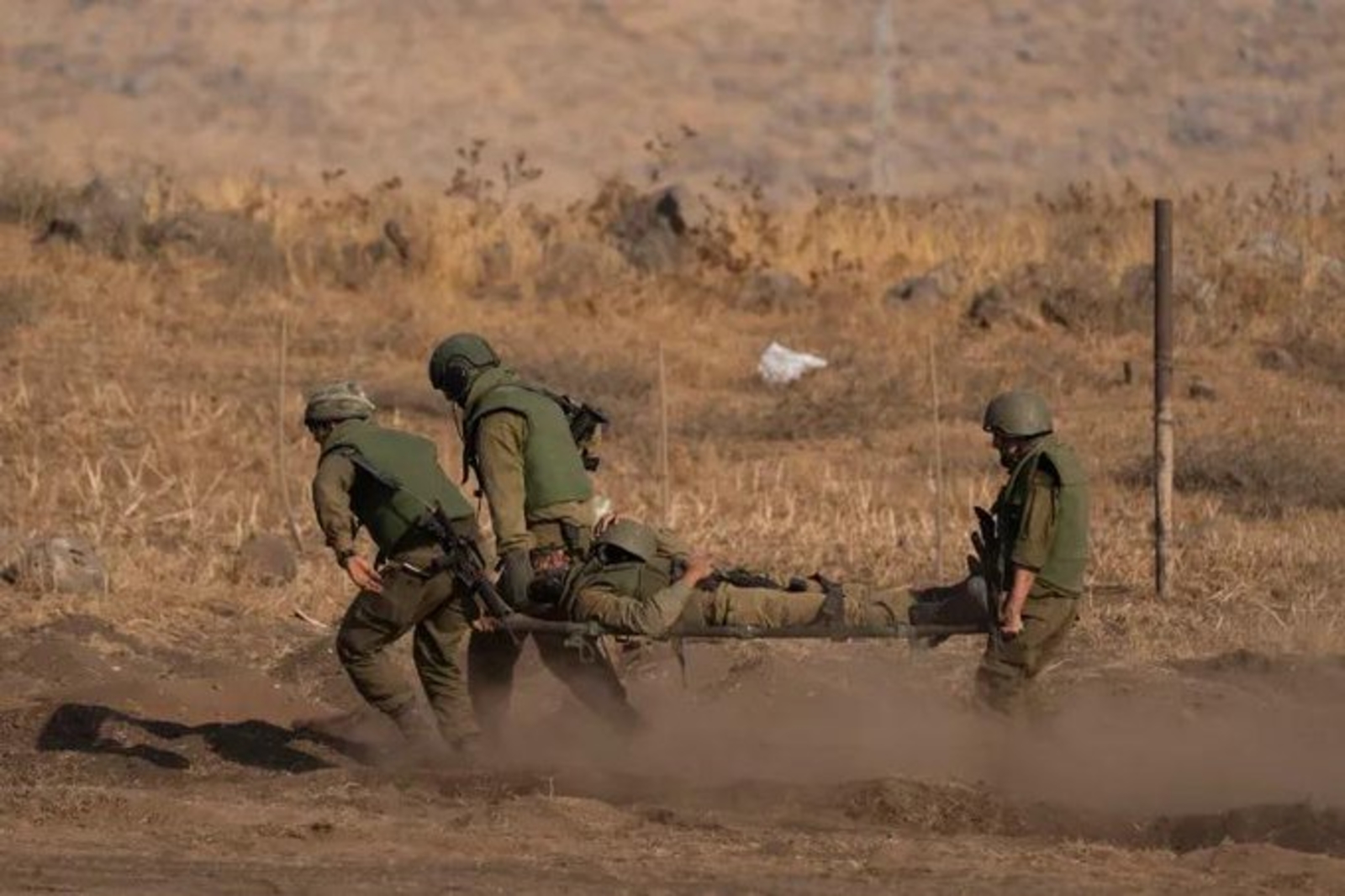 مقتل جنديين " إسرائيليين " وإصابة 10 أخرين بهجوم على محور نتساريم