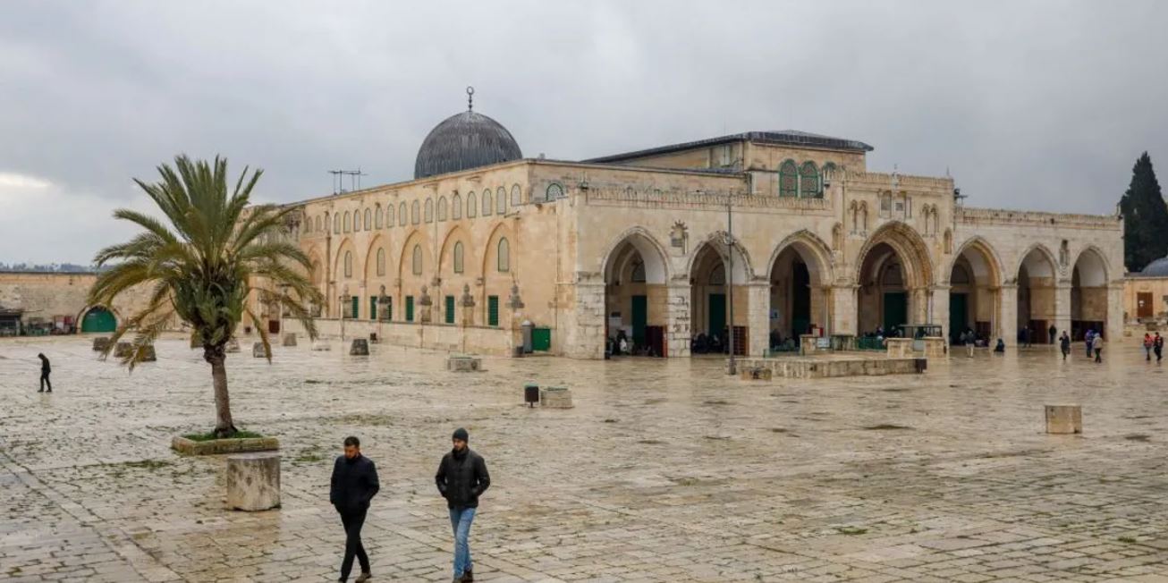 أمن الاحتلال يوصي بفرض قيود مشددة على أداء الصلاة في المسجد الأقصى خلال رمضان