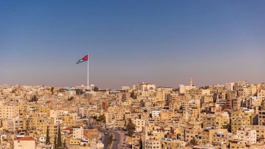 أجواء خريفية معتدلة في أغلب المناطق حتى الاثنين