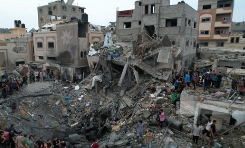 قصف إسرائيلي على النصيرات وتل الهوى