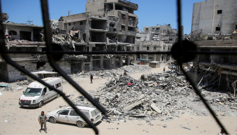 شهداء وجرحى بقصف " إسرائيلي " على مناطق متفرقة من غزة 