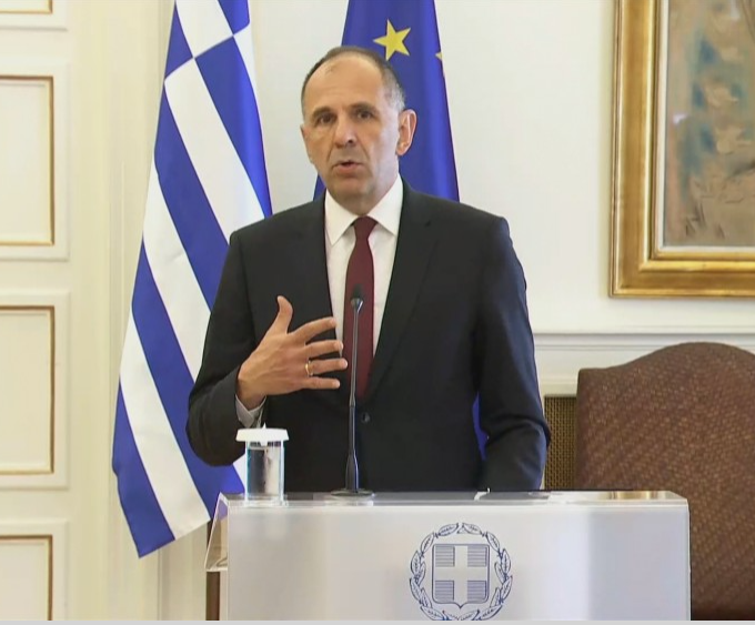 وزير الخارجية اليوناني: لا بد من تقليص دائرة الصراع